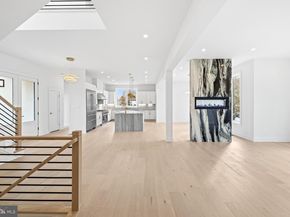 719 Meadow Lane SW, Vienna VA 22180