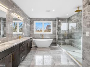 719 Meadow Lane SW, Vienna VA 22180