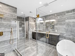 719 Meadow Lane SW, Vienna VA 22180