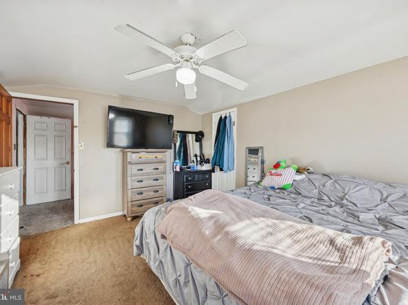 405 Cedar Avenue, Croydon PA 19021