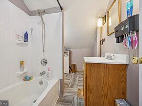 405 Cedar Avenue, Croydon PA 19021