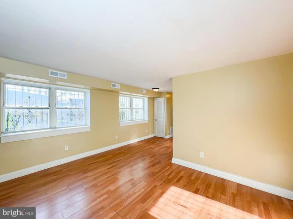 4810 Quarles Street NE 201, Washington DC 20019