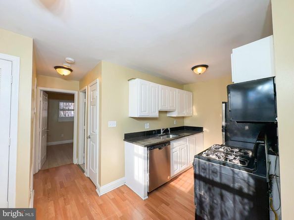 4810 Quarles Street NE 201, Washington DC 20019