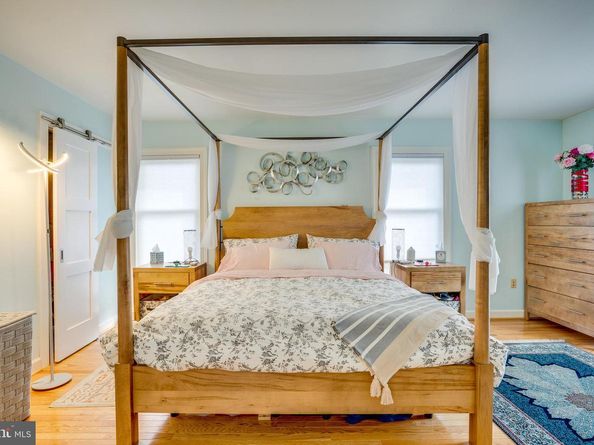 1640 Wainwright Drive, Reston VA 20190