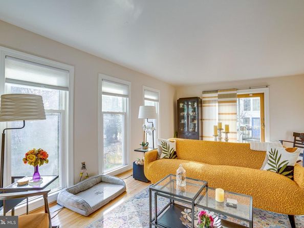 1640 Wainwright Drive, Reston VA 20190