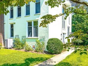 1640 Wainwright Drive, Reston VA 20190