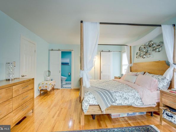 1640 Wainwright Drive, Reston VA 20190