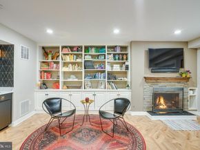 1640 Wainwright Drive, Reston VA 20190