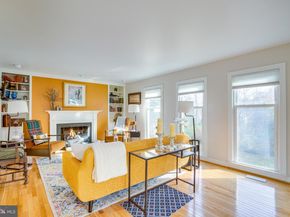 1640 Wainwright Drive, Reston VA 20190