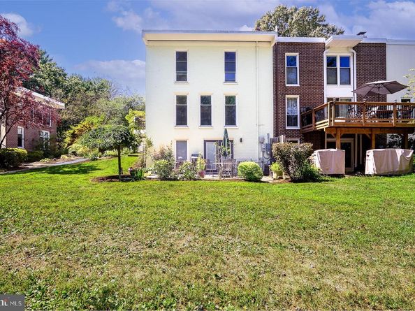 1640 Wainwright Drive, Reston VA 20190