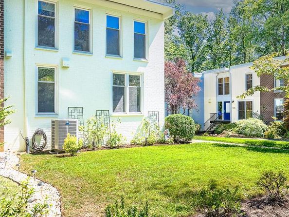 1640 Wainwright Drive, Reston VA 20190