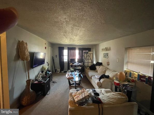 7322 Ruskin Road, Philadelphia PA 19151