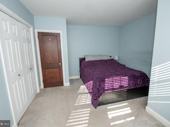 7122 Shelbourne Street, Philadelphia PA 19111