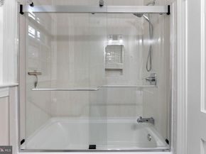 1400 S Barton Street 425, Arlington VA 22204