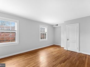 1400 S Barton Street 425, Arlington VA 22204