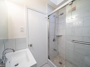 3674 Salina Road, Philadelphia PA 19154