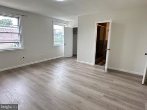 3674 Salina Road, Philadelphia PA 19154