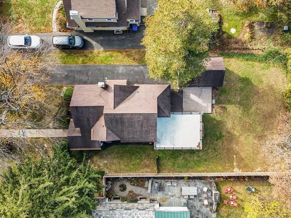 8328 Roberts Road, Elkins Park PA 19027