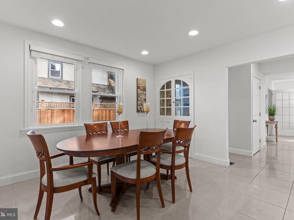 8328 Roberts Road, Elkins Park PA 19027