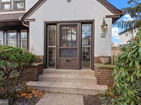 8328 Roberts Road, Elkins Park PA 19027