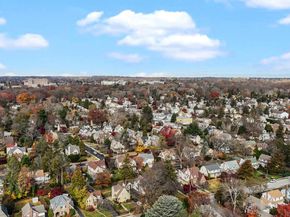 8328 Roberts Road, Elkins Park PA 19027