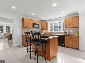 8328 Roberts Road, Elkins Park PA 19027