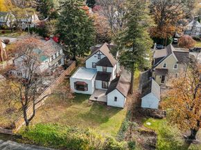 8328 Roberts Road, Elkins Park PA 19027