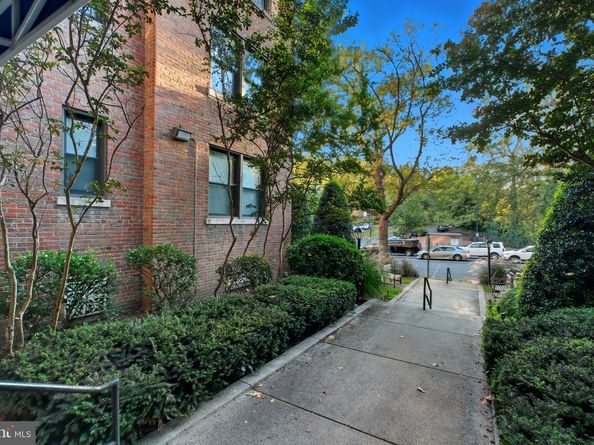 4007 Connecticut Avenue NW 304, Washington DC 20008