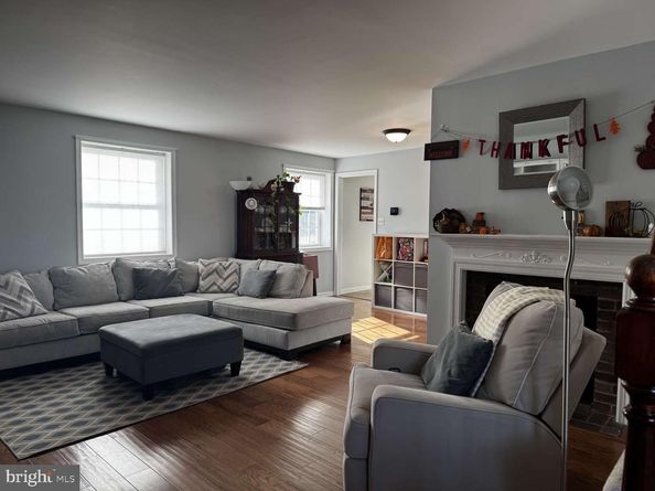 4004 School House Lane, Plymouth Meeting PA 19462