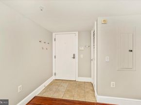 1750 16TH Street NW 4, Washington DC 20009