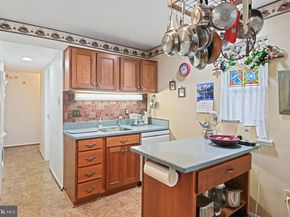 2058 Royal Fern Court 26/1C, Reston VA 20191