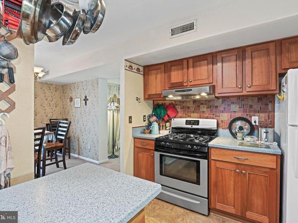 2058 Royal Fern Court 26/1C, Reston VA 20191