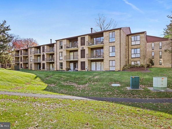 2058 Royal Fern Court 26/1C, Reston VA 20191