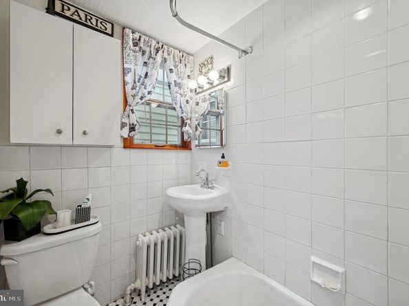 1434 S Clarion Street, Philadelphia PA 19147