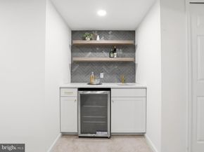 2133 Freda Drive, Vienna VA 22181