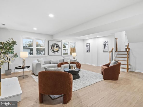 2133 Freda Drive, Vienna VA 22181