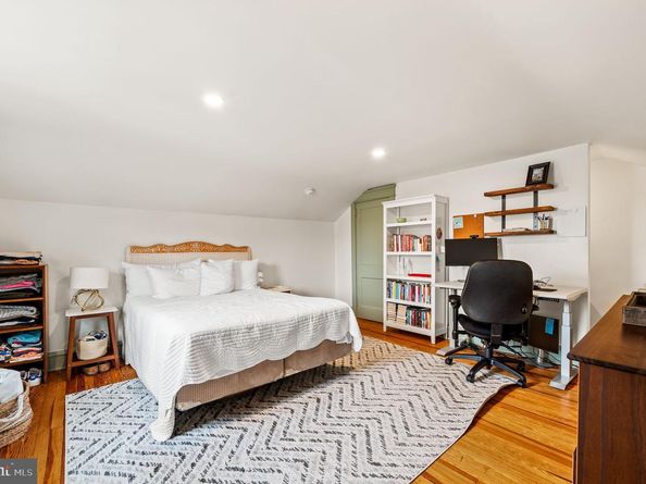 168 Upland Road, Havertown PA 19083