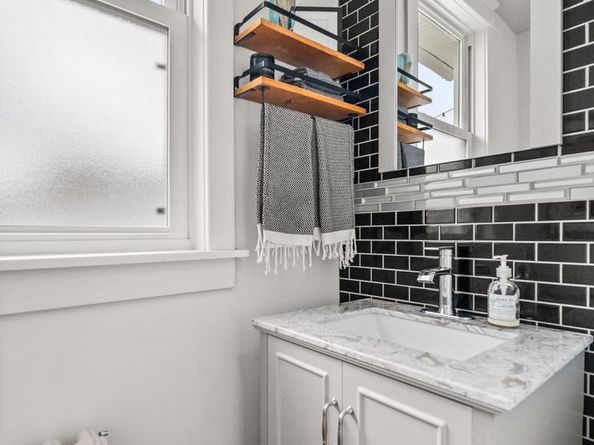 168 Upland Road, Havertown PA 19083