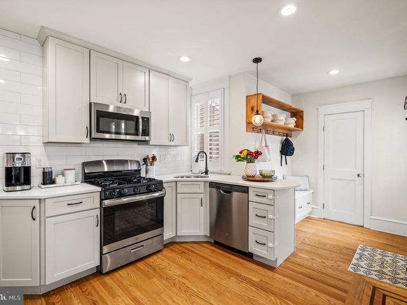 168 Upland Road, Havertown PA 19083