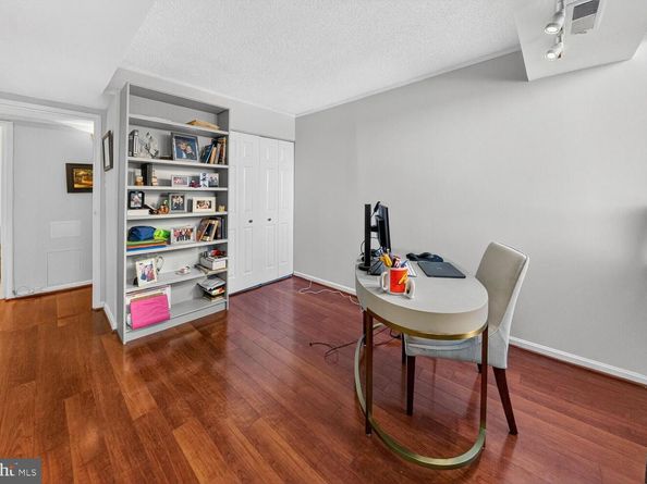 7401 Westlake Terrace 1408, Bethesda MD 20817