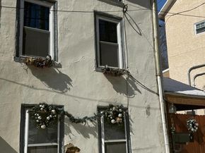 12 Shawmont Avenue, Philadelphia PA 19128