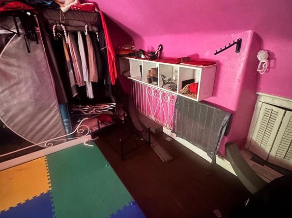 12 Shawmont Avenue, Philadelphia PA 19128