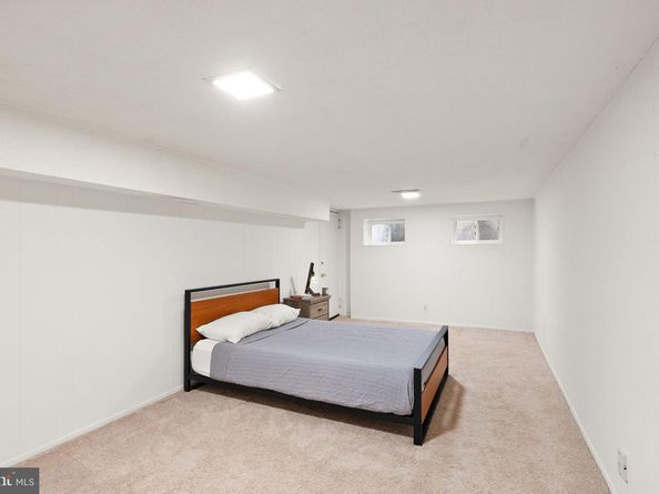 3080 S Abingdon Street A1, Arlington VA 22206