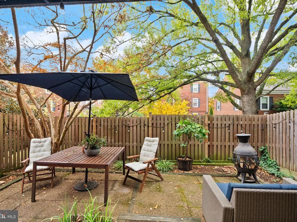 3080 S Abingdon Street A1, Arlington VA 22206