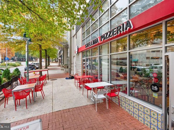 3080 S Abingdon Street A1, Arlington VA 22206