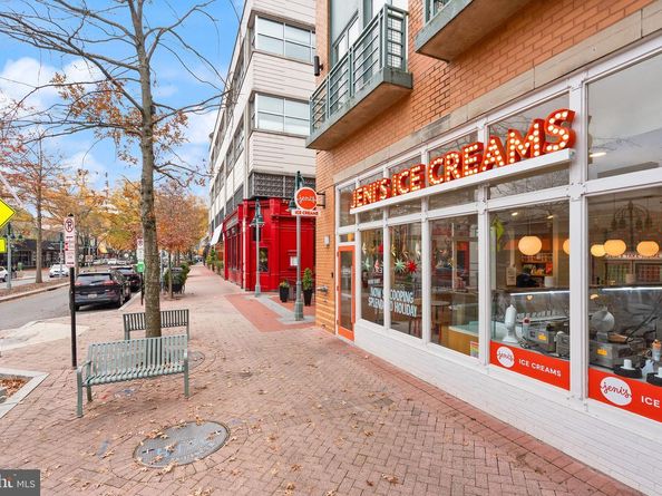 3080 S Abingdon Street A1, Arlington VA 22206