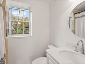 3080 S Abingdon Street A1, Arlington VA 22206