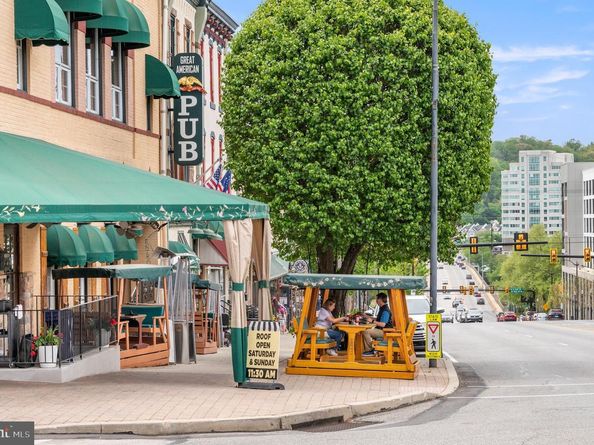 33 Anderson Drive, Bridgeport PA 19405