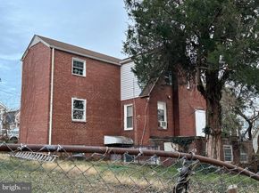 2325 S Shirlington Road, Arlington VA 22206