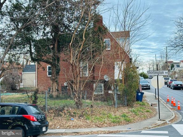 2325 S Shirlington Road, Arlington VA 22206